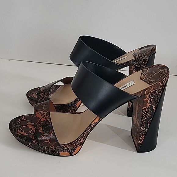 Diane Von Furstenberg 2 Strap Heeled Leather Sandals - Picture 3 of 11